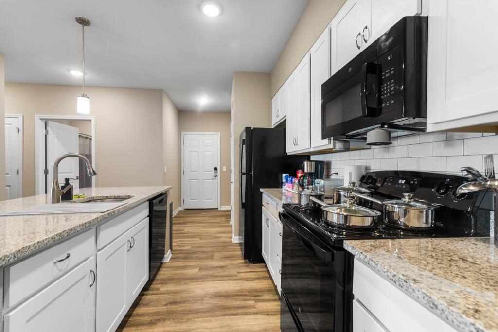 Elegant 1Br/1Ba Condo With Pool, Gym And Laundry Melbourne Zewnętrze zdjęcie