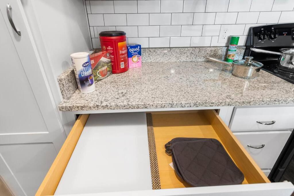 Elegant 1Br/1Ba Condo With Pool, Gym And Laundry Melbourne Zewnętrze zdjęcie